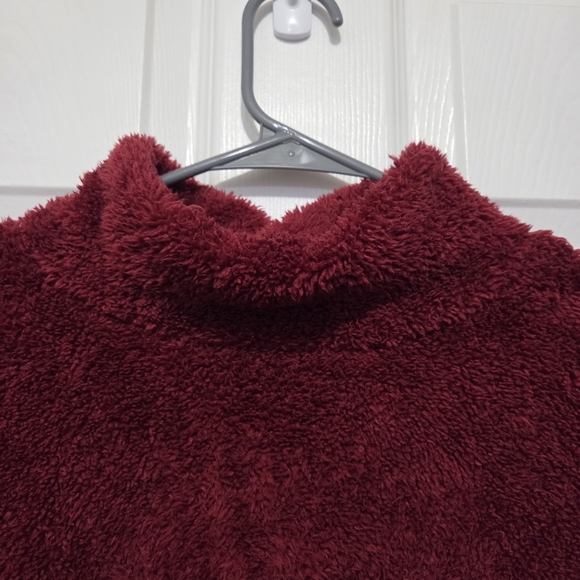 Shein High Neck Drop Shoulder Oversized Burgundy Teddy Sweatshirt Size Medium - Picture 5 of 10